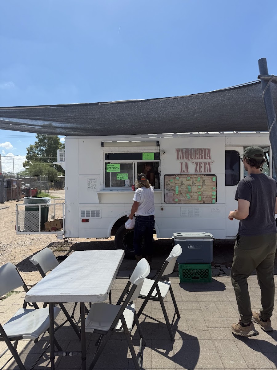 Taqueria La Zeta